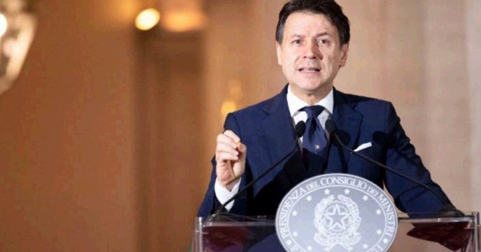 Covid-19, Conte esclude il lockdown: «Il Paese deve correre in sicurezza»