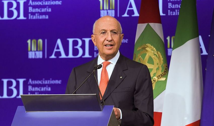 Antonio Patuelli (Presidente ABI): «È meglio aiutare ora le imprese per prevenire alti costi sociali»