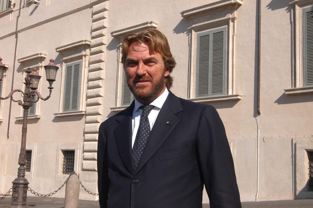Bernabò Bocca (Federalberghi): «Gli italiani finalmente tornano a viaggiare. Boom di prenotazioni a Pasqua. Boccata d’ossigeno»