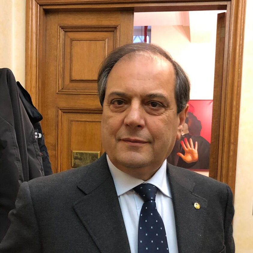 Filippo Anelli (presidente Fnomceo): «Infermieri supplenti dei medici? È inconcepibile»