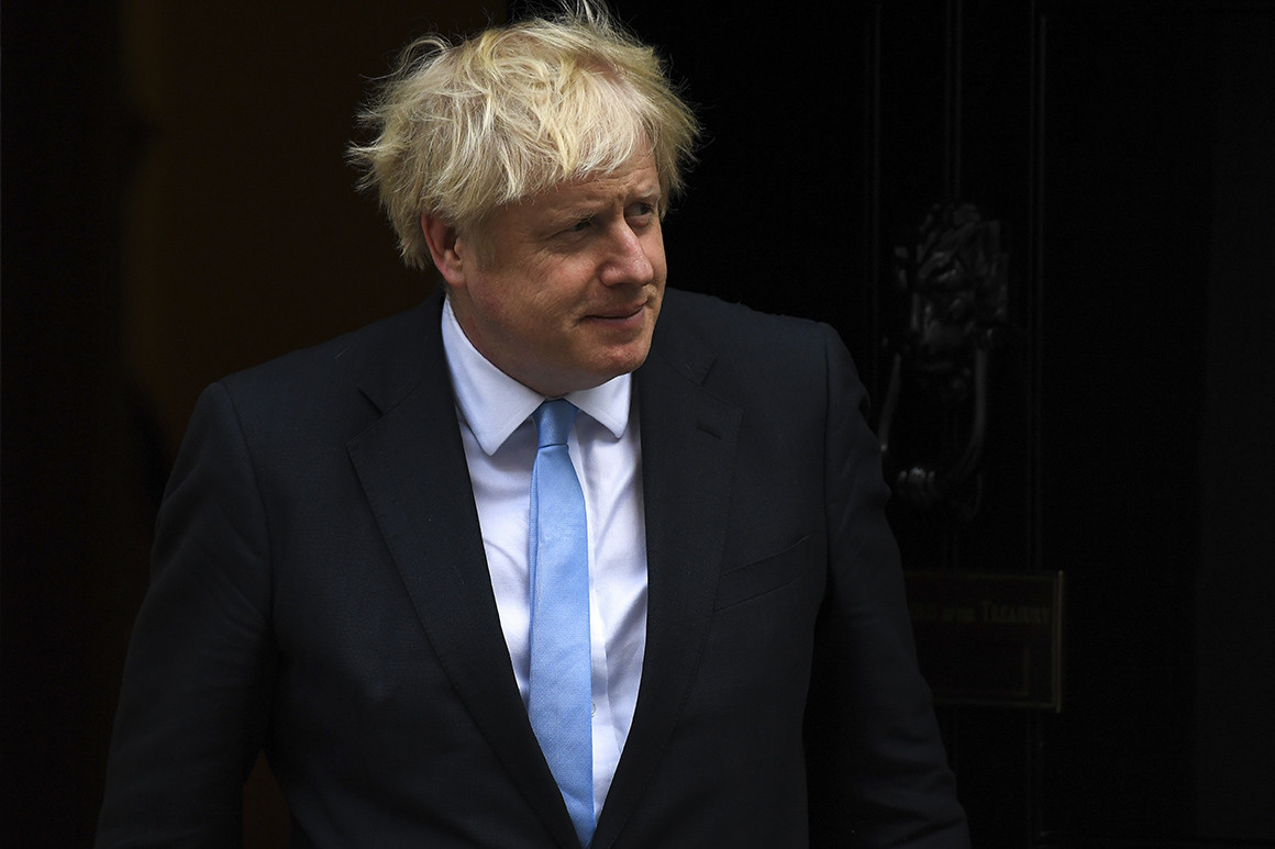 Regno Unito, il premier Johnson: «Non risponderemo alla crisi con l'austerità»