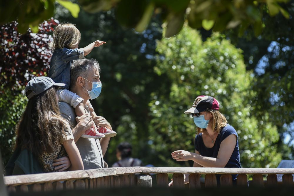 AGI-Censis: il Covid ha sospeso i progetti del 66% delle famiglie italiane