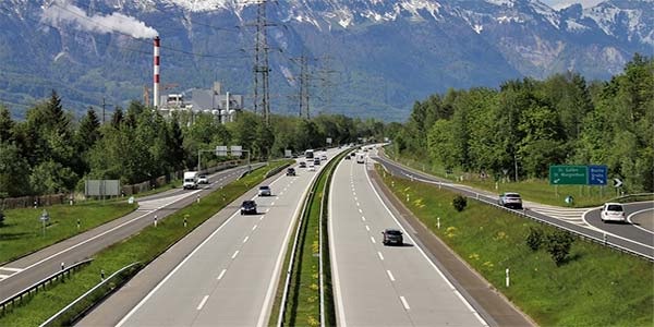 A giugno il traffico sulle autostrade cresce del 53%