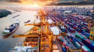 Per l'export c'è un potenziale di altre 100mila imprese | L’analisi di Claudio Di Donato