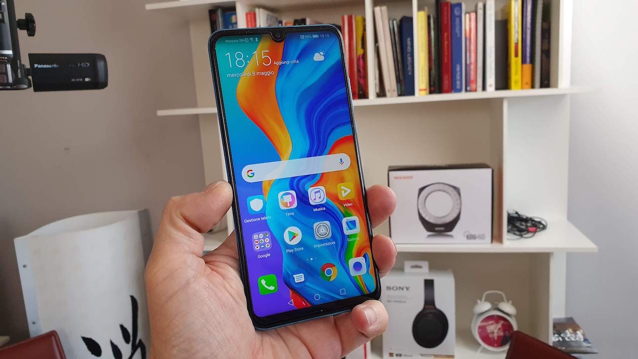 Huawei vince la sfida con Samsung per le vendite di smartphone