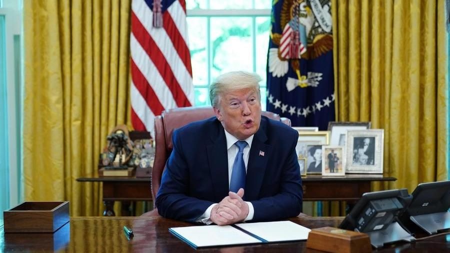 Trump: «Farei il vaccino contro il Coronavirus se disponibile»