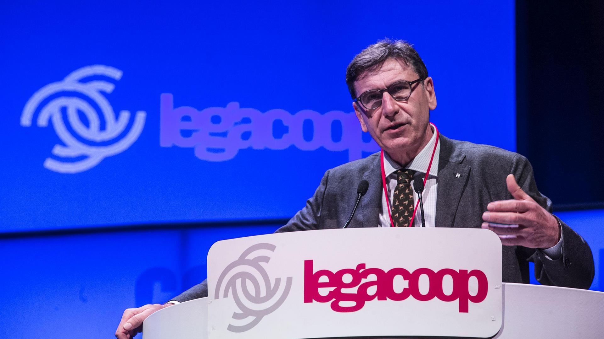 Mauro Lusetti (presidente Legacoop): contrazione dei consumi, nemmeno nel 2021 a livelli pre-Covid