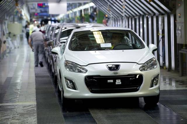 Peugeot, la crisi Covid impatta sull'utile nella prima metà del 2020