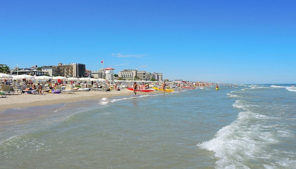 Ottimismo tra gli albergatori di Riccione, stagione turistica oltre le aspettative