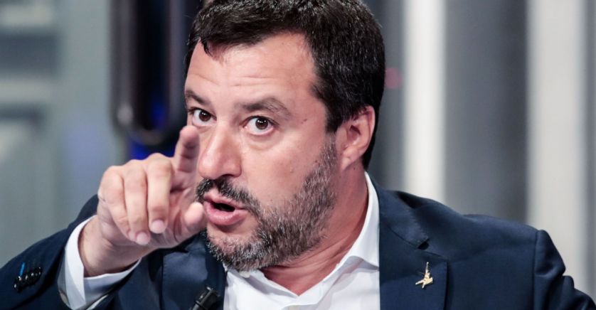Salvini:«Non lascio governo, ma non voto a scatola chiusa»