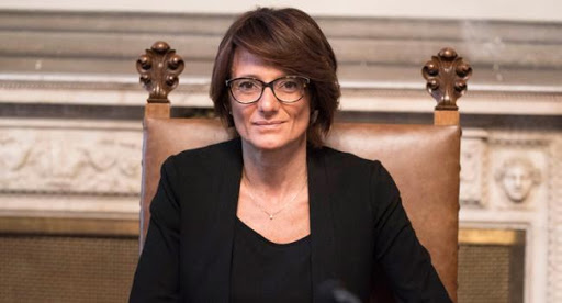 Elena Bonetti (ministra Pari Opportunità): «In discussione una legge per colmare il gap salariale»