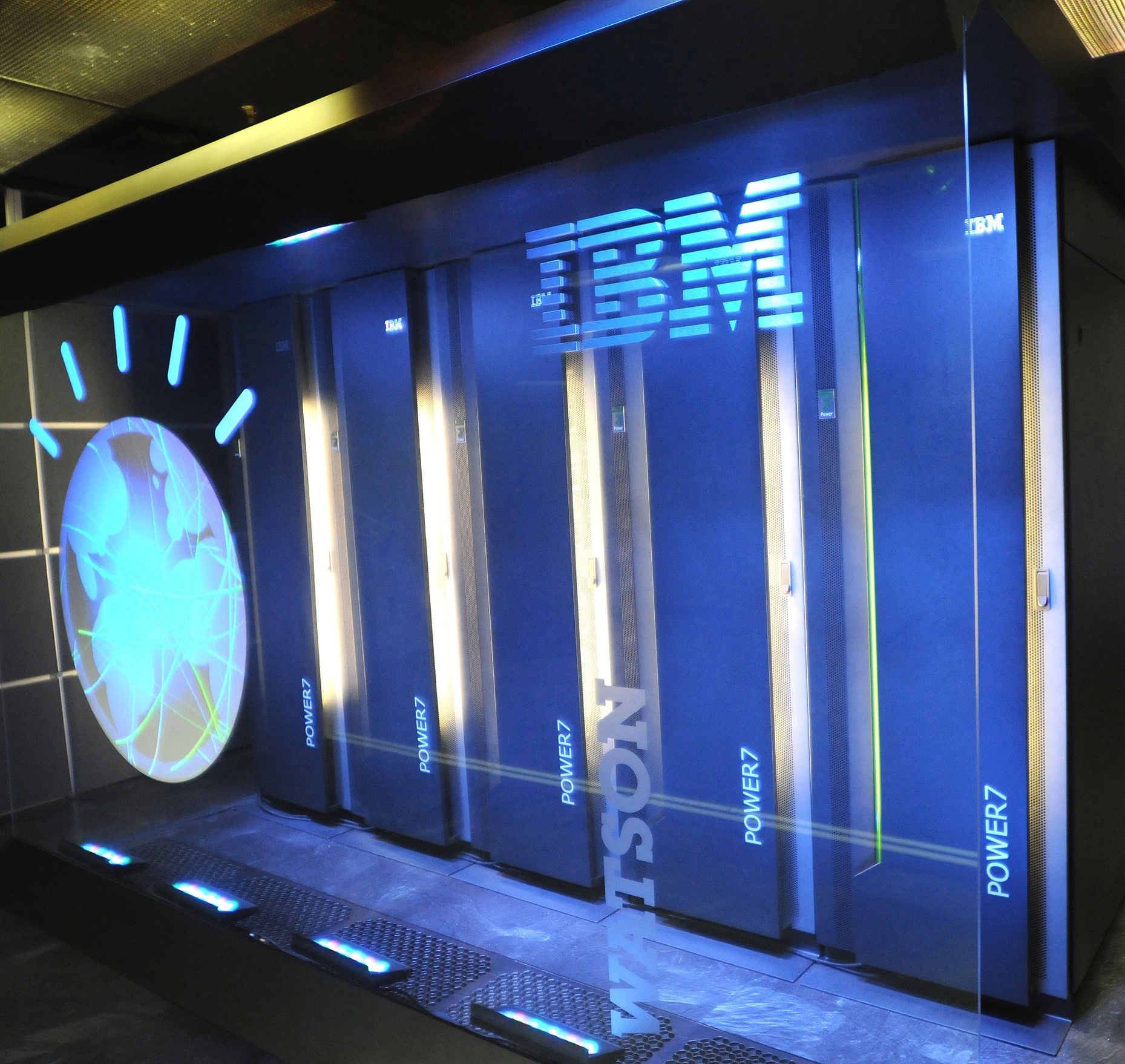 Ibm cambia ad e strategia: la società punta su cloud e intelligenza artificiale