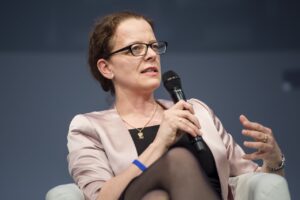 Isabel Schnabel (membro Comitato esecutivo Bce): «Crisi climatica: stiamo facendo la cosa giusta»