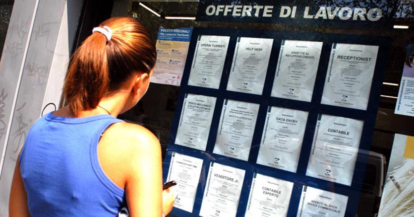 Inps: -43% di assunzioni nei primi 5 mesi, pesa il Covid