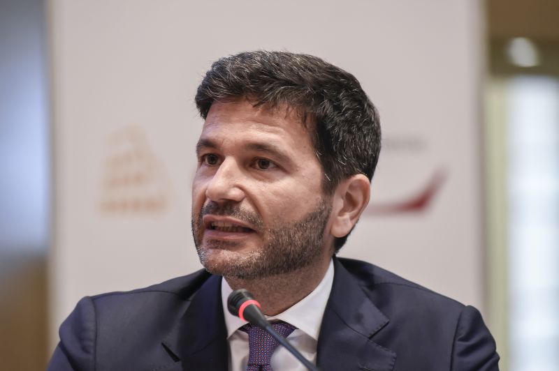Pasquale Salzano (presidente Simest): «Senza l'export non c'è ripresa»