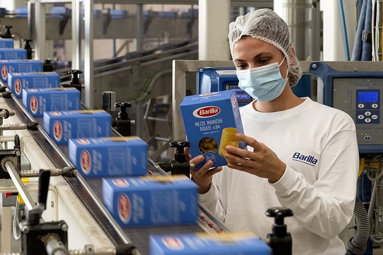 Barilla ringrazia i suoi dipendenti per lo sforzo sostenuto durante la pandemia con un premio di mille euro in busta paga