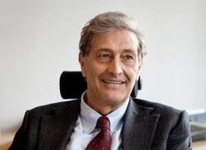 Guido Rasi (consulente Figliuolo): «No alla quarta dose per tutti»