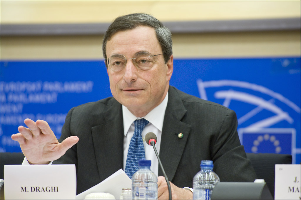 Mario Draghi: «Per rilanciare l'economia servono test di massa e tracciamento»