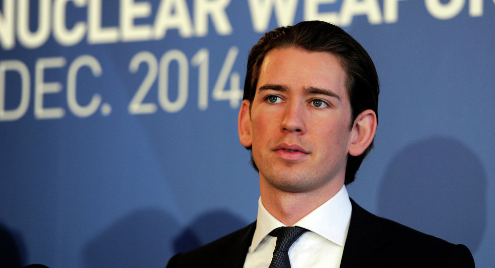 Kurz (cancelliere austriaco): «No all'Ue dei debiti, l'Italia investa nel futuro»