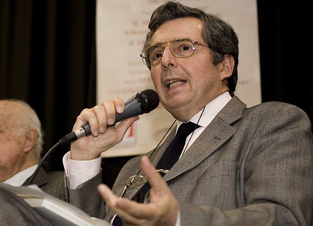 Carlo Galli (Repubblica): «Pandemia e Quirinale: le due emergenze del momento»