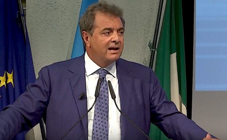 Lando Maria Sileoni (segretario Fabi): «Sono 126 grandi soggetti a pesare di più sui bilanci delle banche»
