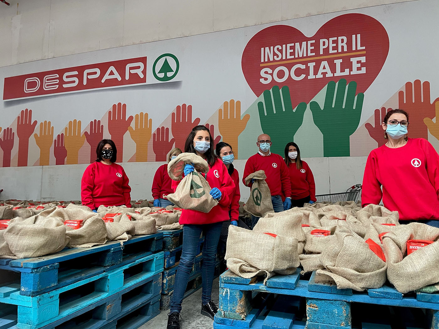 Despar Centro Sud Volontari Natale Solidale