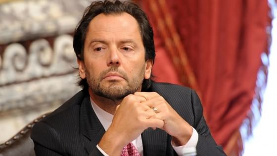 Zingales: «Sui vaccini l’Europa ha fallito»