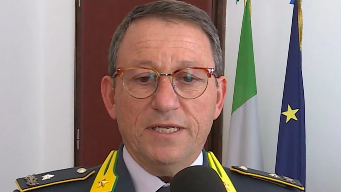 Piero Iovino (comandante regionale Guardia di Finanza): «Intensificare la lotta ai tentativi di inquinamento dell'economia legale, tutelando le imprese »