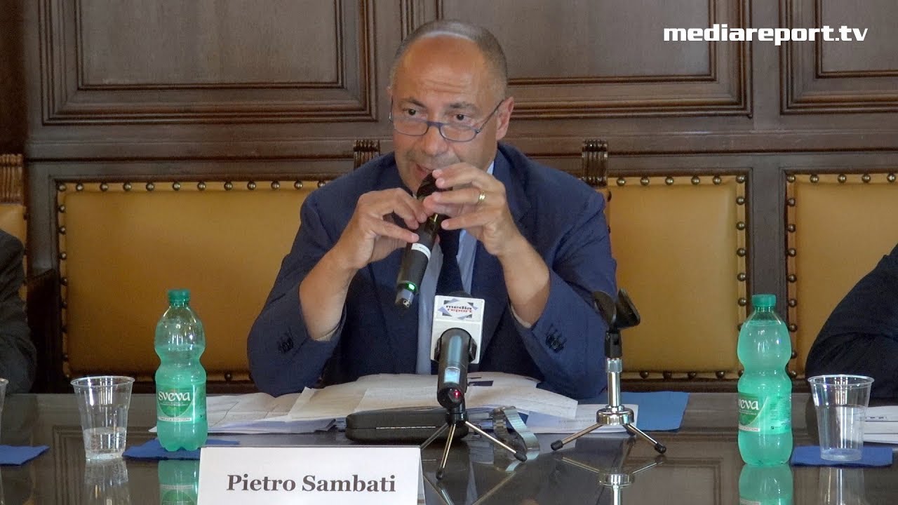 Pietro Sambati (direttore sede Bari di Banca d'Italia): «Centrale il tema della povertà: dobbiamo recuperare i livelli di occupazione e reddito pre-crisi»