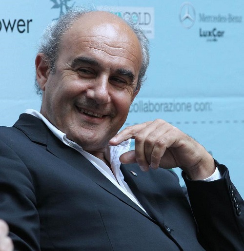 Beppe Boni (il Giorno): «La curva discendente dei negazionisti»
