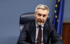 Lorenzo Guerini (ministro Difesa): «Energia: l’autosufficienza attraverso rinnovabili prospettiva indispensabile»