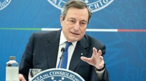 Mario Draghi (premier): «Determinante colmare il divario dei finanziamenti riservati alla ricerca»