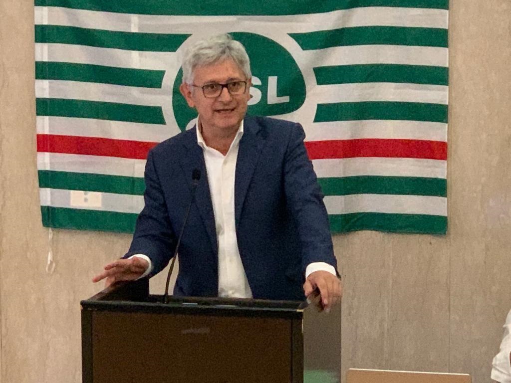 Angelo Colombini (segretario confederale Cisl): «No al green pass obbligatorio, serve dialogo con le parti sociali»