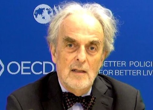 Alberto Heimler (economista): «Solo la concorrenza sulla benzina può ridurre i prezzi»