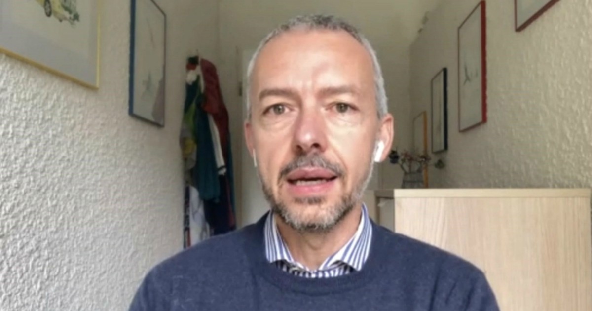 Emanuele Capobianco (La Stampa): «Sospensione dei brevetti per bloccare l’emergere di nuove varianti»
