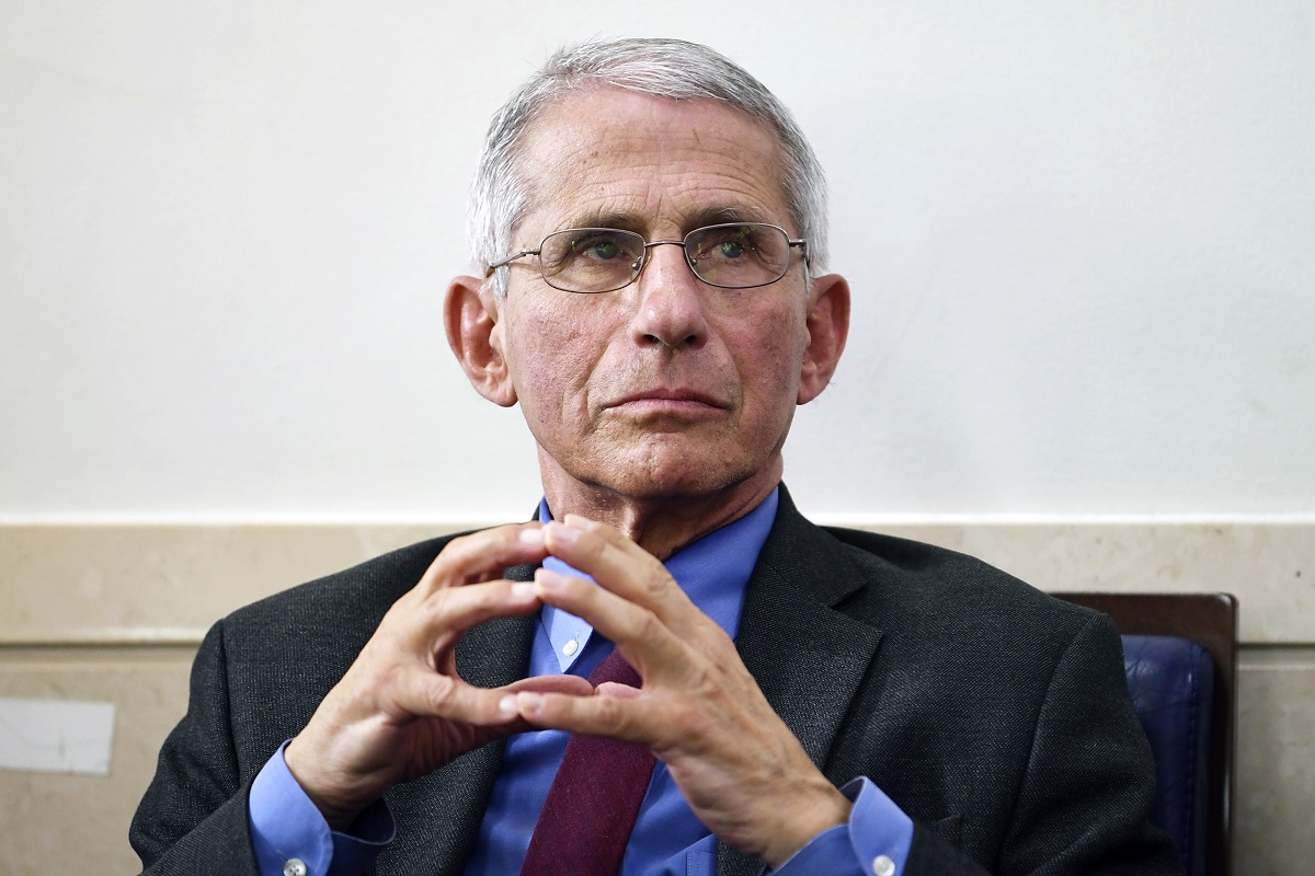 [L’analisi] Anthony Fauci (virologo): «Siamo fuori dalla fase acuta ma il covid ancora c’è e in futuro potranno esserci nuove pandemie»