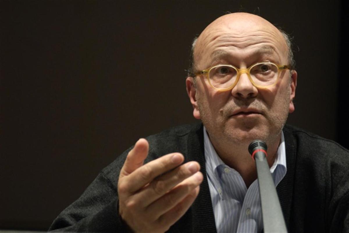 Sergio Rizzo (Milano Finanza): «Lo strano caso della benzina più cara del mondo»