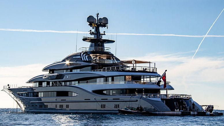 Yacht