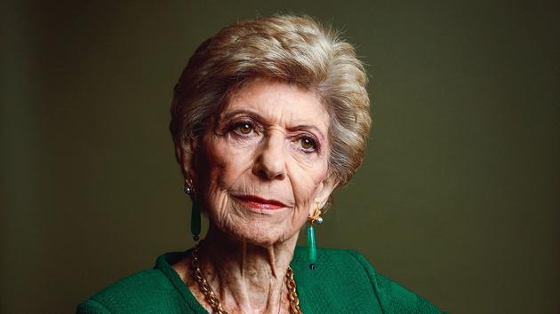 Hélène Carrère d'Encausse (storica francese): «Putin ossessionato e paranoico. Ha problemi psicologici e si è autosilurato»