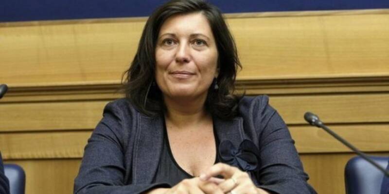 Valeria Ciarambino (M5S): «Reddito energetico per consentire alle famiglie di prodursi energia pulita da soli»