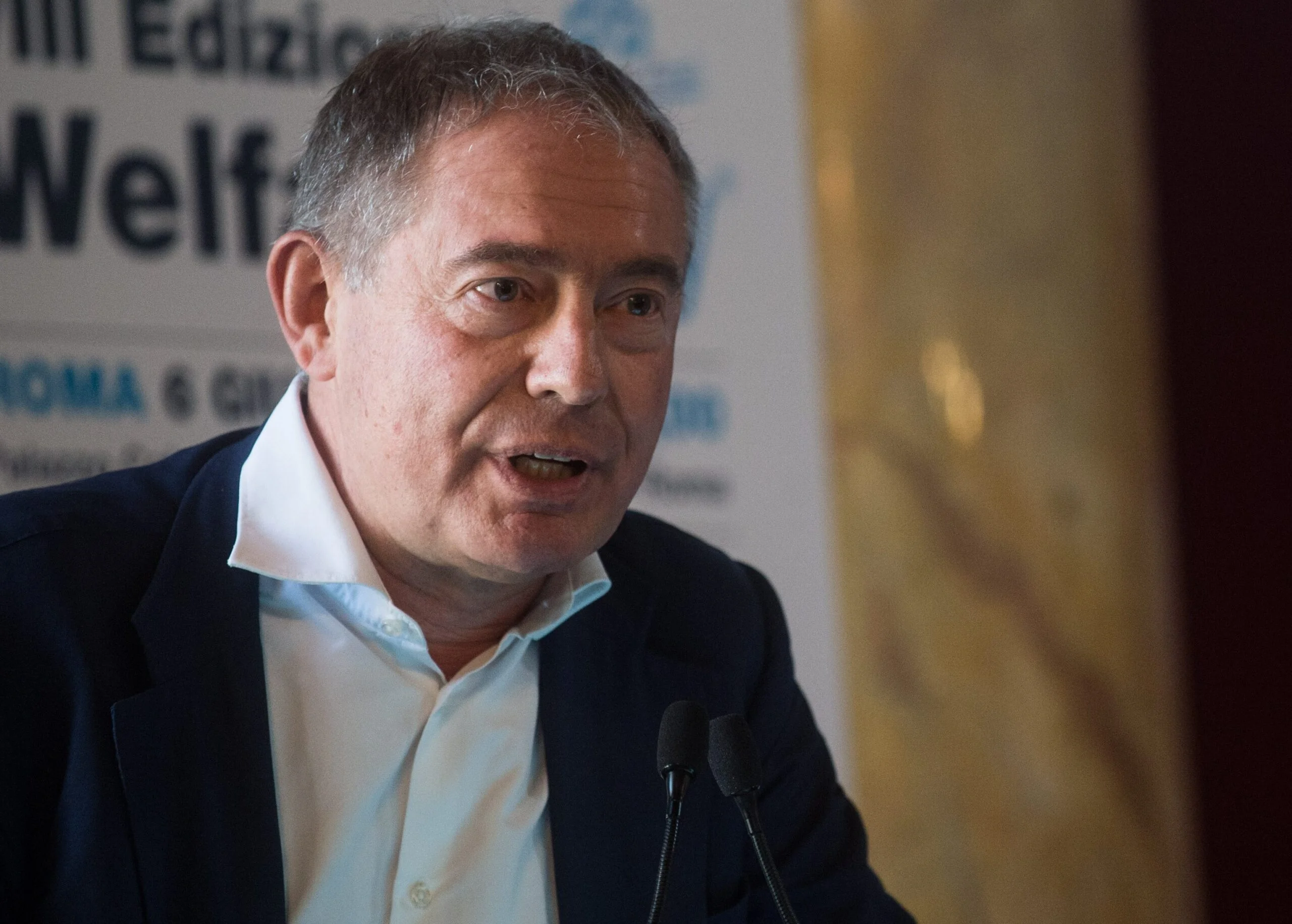 Adolfo Urso (ministro Imprese): «Non puntiamo alla statalizzazione dell'ex Ilva, ma la siderurgia è strategica»