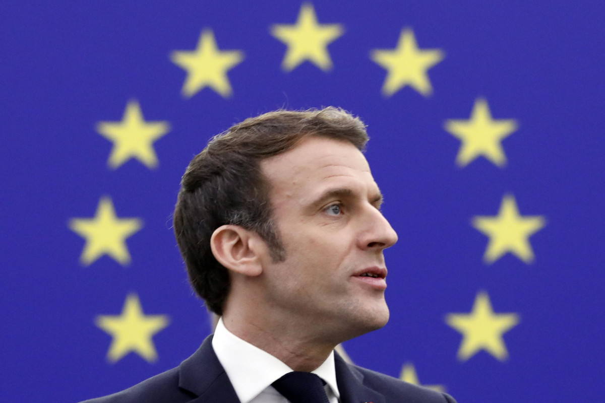 Emmanuel Macron: “Il mondo non può vincere la sfida del clima e la povertà se resta diviso”