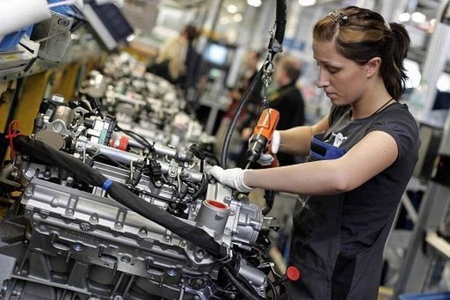 L’indice della produzione industriale continua a calare | Il documento