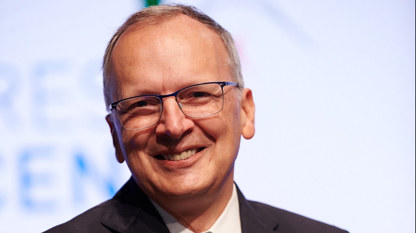 Gregorio De Felice (capo economista Intesa Sanpaolo): «Tenere la liquidità con un'inflazione al 10% ha dei costi»