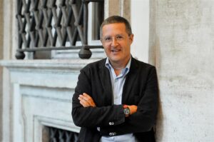 La “giustizia fai da te” si diffonde sempre di più | L’analisi di Alessandro Campi