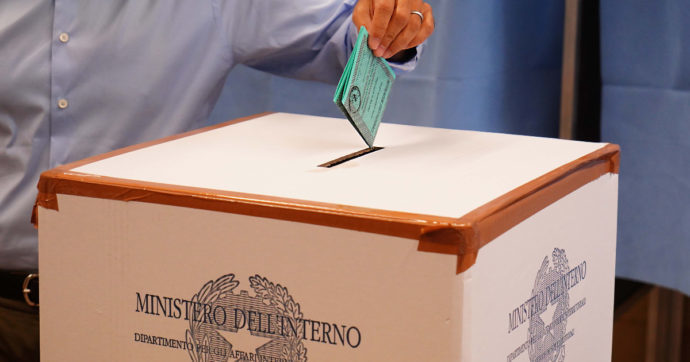 Referendum, affluenza top in Liguria, minore in Molise Più alle urne dove c'erano le comunali, ma per quesiti meno voti