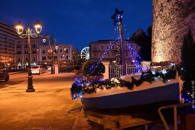 [Il caso] E il sindaco di Taranto riduce le luci di Natale