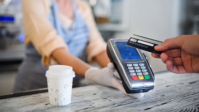 I pagamenti sono sempre più digitali, cresce l'uso delle carte | Lo scenario