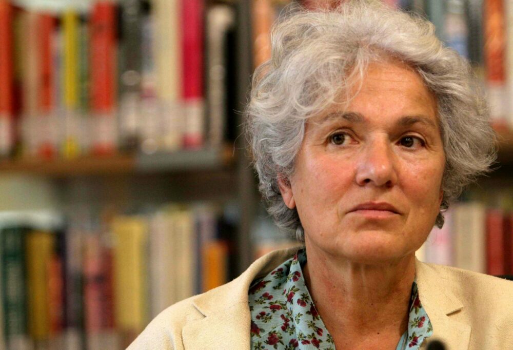 Chiara Saraceno su Repubblica: “Il ministro Valditara vuole reintrodurre le gabbie salariali nel settore pubblico”