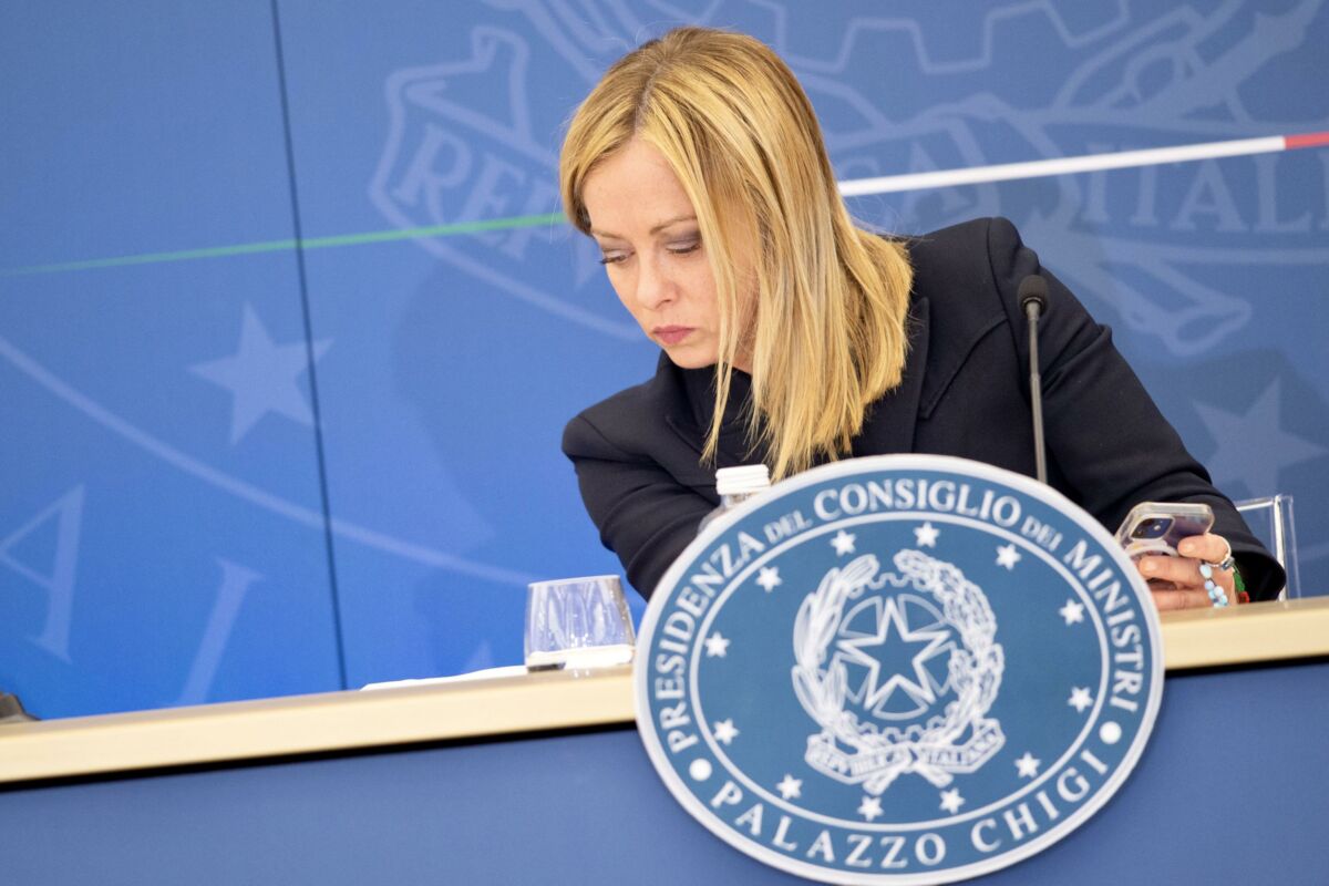 L’atteggiamento proibizionista del governo rischia di frenare ricerca e sviluppo | L’analisi